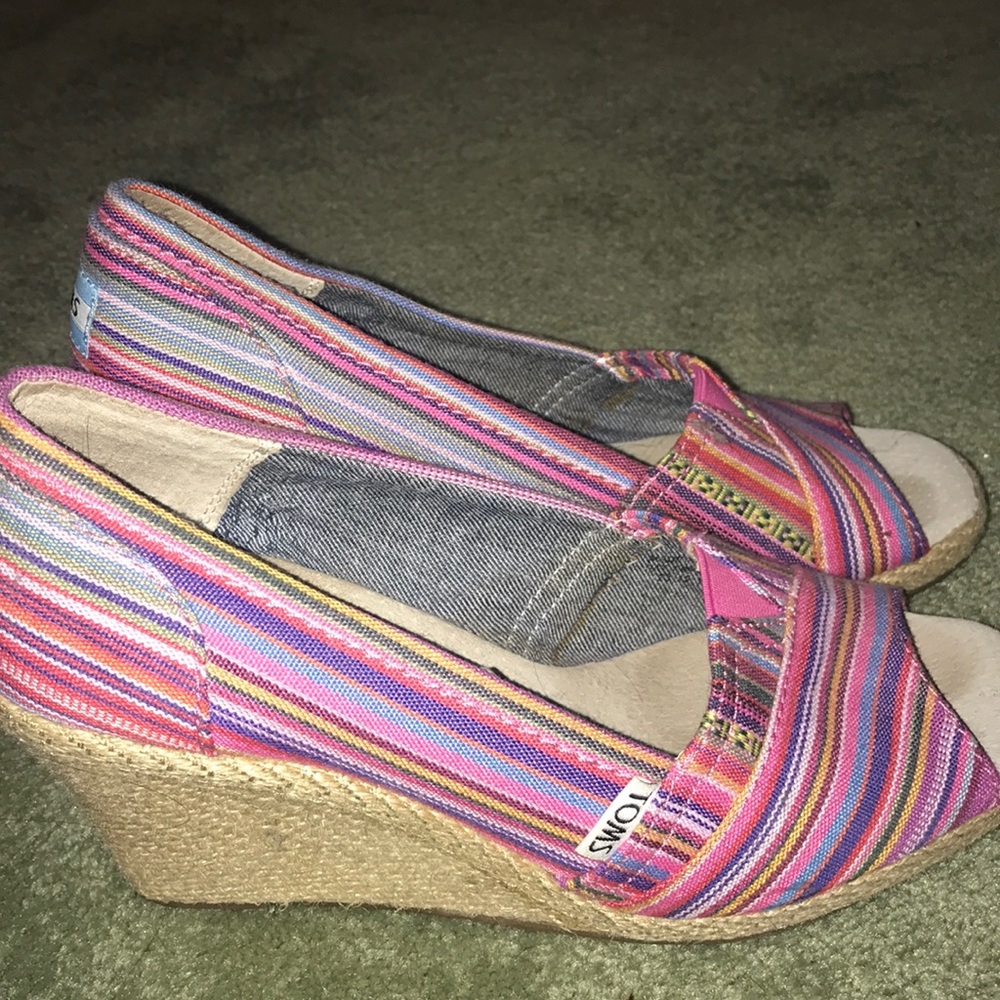 TOMS heels - Picture 2 of 2
